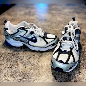 Retro Nike Air BRS 1000- Men’s size 10